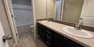 Updated 4 Bedroom Lacey/Hawks Prairie Home for Rent Gallery 20