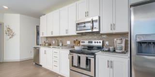 Meridian at the Port Gallery 90