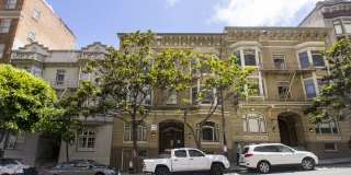 825 Pine Street Gallery 7