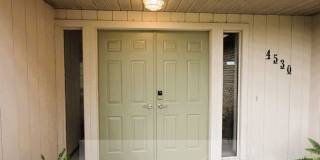 Charming 3BR Home in Country Oaks – Close to West Marion Hospital, Shopping, Dining & WEC Gallery 1