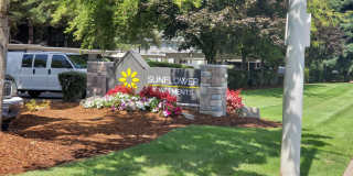 Two Bedroom, One Bath, 2nd Floor - End of Winter Special - Second Month Free! Gallery 74