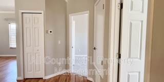 2300 The Oaks Blvd Gallery 40