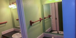 Hard to Find! Pet friendly home with attached garage in Moscow Gallery 24