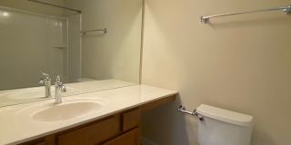 Beautiful 2/2.5 in Desirable Arrowood Community Gallery 17