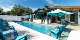 Waterfront Luxury Living – 4 Bed / 3 Bath – Over 2,600 Sq Ft Gallery 47