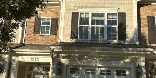 1313 Foxglove Drive Gallery 1