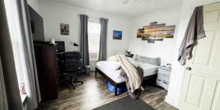 215 Prospect Street Gallery 13