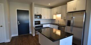 3833 N Broadway Gallery 332