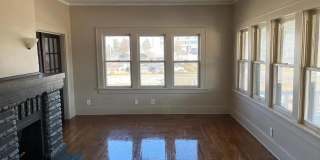 Charming 3 Bed, 2 Bath Brick Bungalow – Available Now! Gallery 12