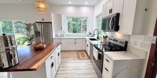 Peaceful 2.5-Acre Retreat | Furnished Mid-Term Rental Gallery 1