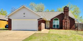 308 North Lockeport Drive Gallery 1