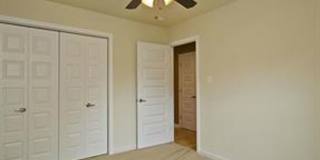 Great Home in Windsor Park Gallery 27
