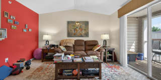 215 Knollwood Gallery 16