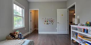 1138 S HARRISON Street Gallery 19