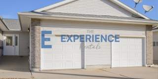 Beautiful 3-Bedroom Brandon Condo with Spacious Living Area & Deck! Gallery 1