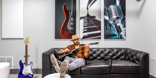 Pure Lowry Gallery 24