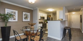 Stoneridge Farms Apartments Gallery 3