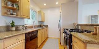 1514 Manhattan Beach Boulevard - B Gallery 4