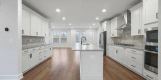 43421 FARRINGDON SQ Gallery 21