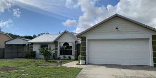 887 Spirea Drive Gallery 1