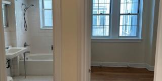 New King Edward Gallery 649