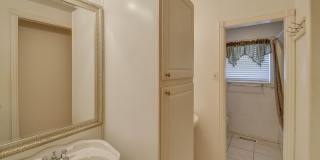 9800 Craford Court Gallery 34