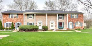 Cozy Townhome Available right away for living!! Gallery 1