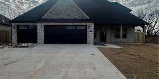 3313 SW Lucretia Road 3313 SW Lucretia Road Gallery 1