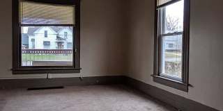 910 Randolph St Gallery 1