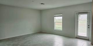 1454 AUSTIN STREET Gallery 5