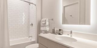 River Point Gallery 24