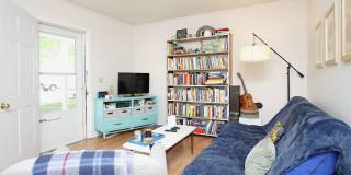 Pet-Friendly Duplex Close to UVA and Downtown Gallery 1