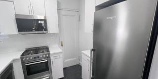 158 E 37th St Gallery 1