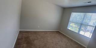 SPACIOUS 4 BED/ 3 BATH HOUSE! SPACIOUS 4 BED/ 3 BATH HOUSE! Gallery 17