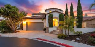 Beautiful 4 bedroom, 4.5 bathroom Home in the Varadero Community Gallery 1