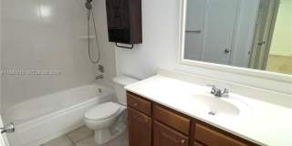 733 Riverside Dr Gallery 12