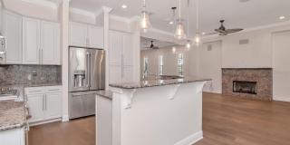 947 HEMINGWAY CIRCLE Gallery 16