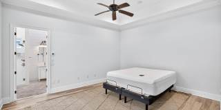 3161 Club Drive Gallery 26