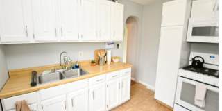 Fully furnished home, 3 bedroom 2 full baths Fully furnished home, 3 bedroom 2 full baths Gallery 5