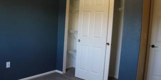 Beautiful 3 BR/2 1/2 BA Home in Highlands Ranch! Gallery 17