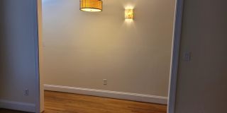 522 1/2 North 1st Street Gallery 22