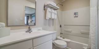 Simplicity at the Rim Gallery 3