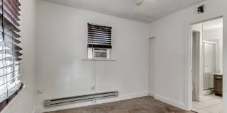 2111 N Linn Gallery 23
