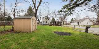 Charming 3BR House in Pontiac Gallery 30