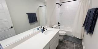 8347 SUNRISE GLN Gallery 41