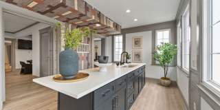 Nolia on the Hill Gallery 36