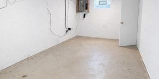 6301 Broad St Gallery 21