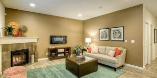 Beautiful 6BD/3BA home nestled in desirable Rainer Ridge neighborhood Gallery 5