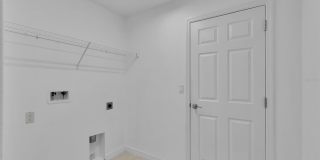 13 LLOVERA  PLACE Gallery 23