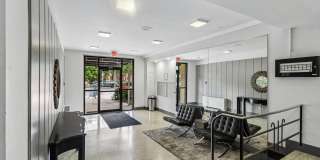 5100 Connecticut Avenue Gallery 19